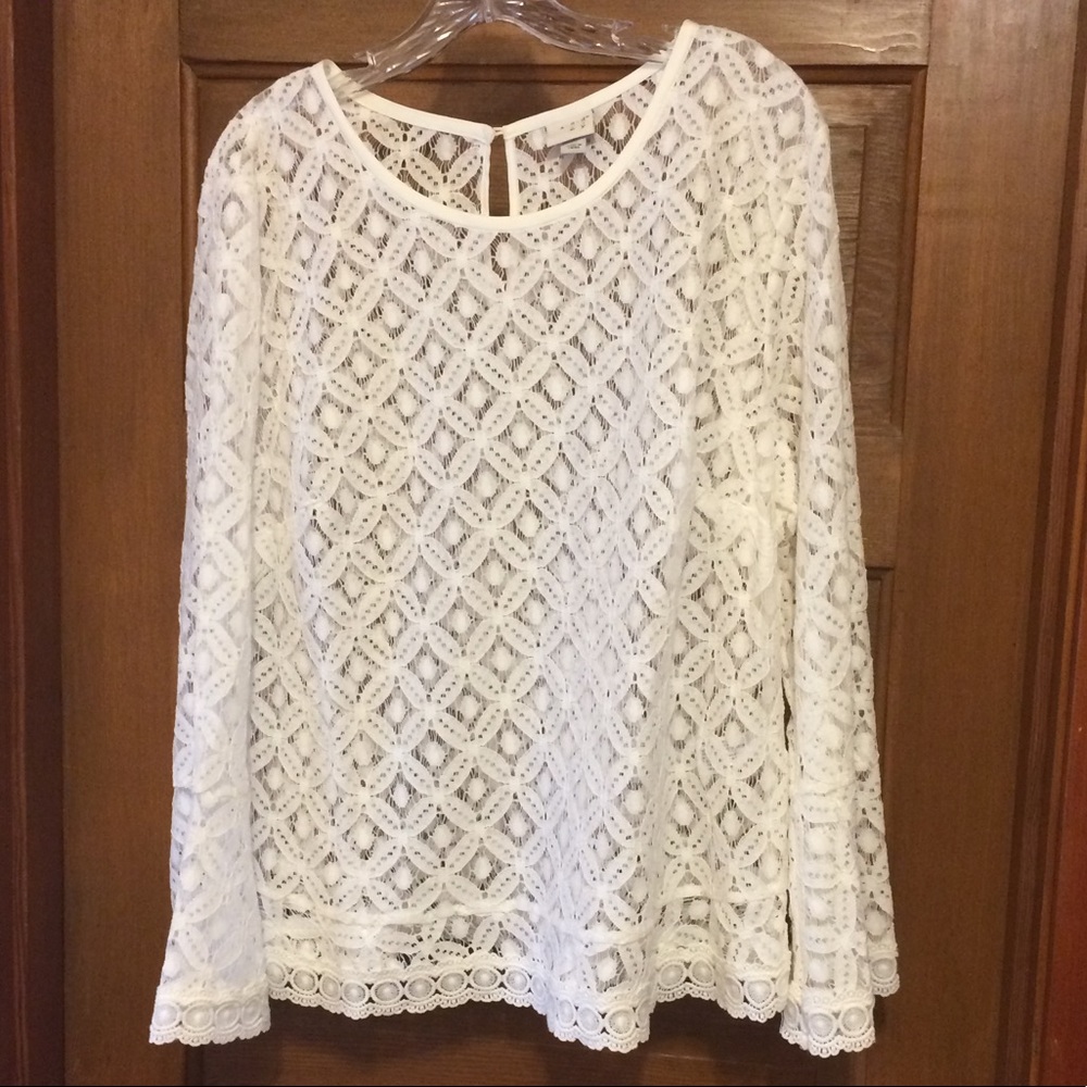 ANDEAWY lace blouse